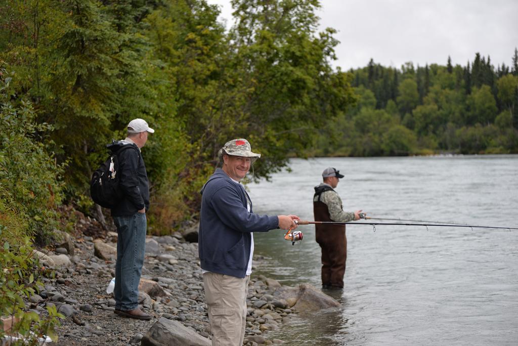 Salmon Catcher Lodge Kenai Exterior photo